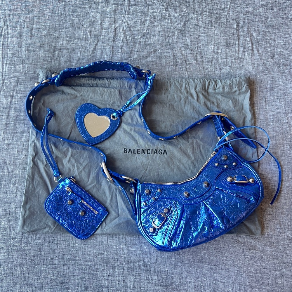 Balenciaga XS le Cagole shoulder bag in metallic blue